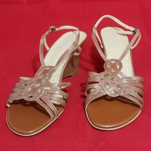 Strappy wedge stacked heel